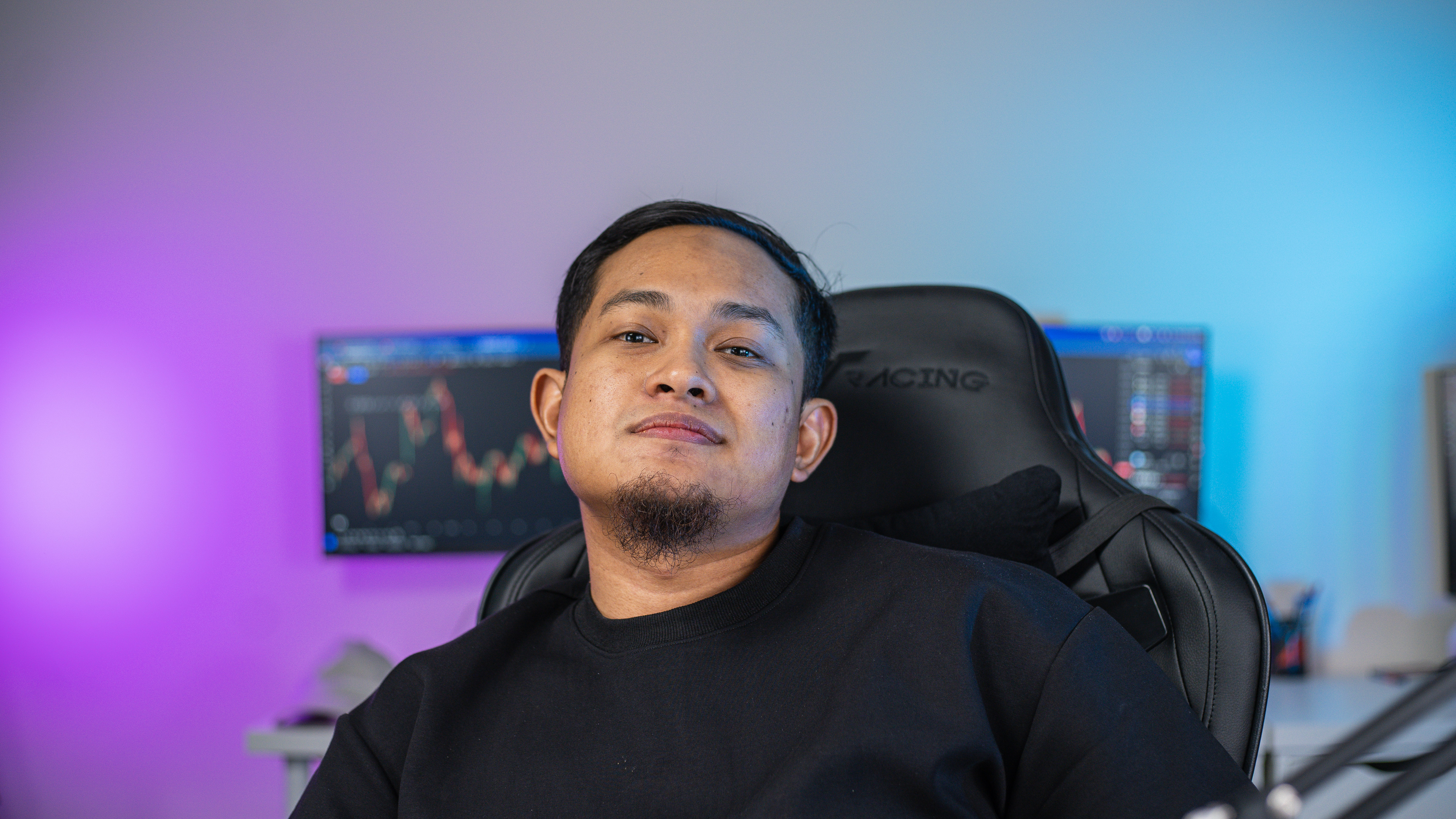 Nazrul Hakiim — studio portrait